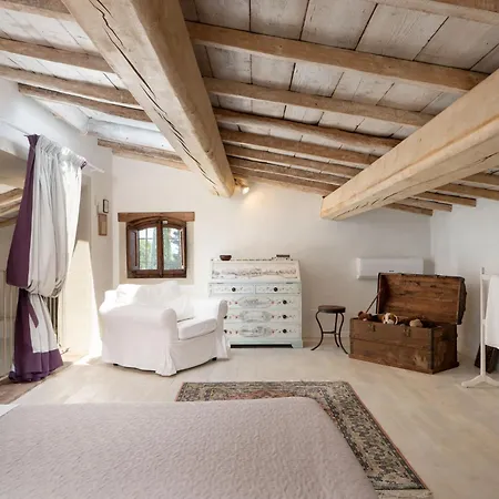 Fonte Di Pillo By Interhome * Querce (Lucca)